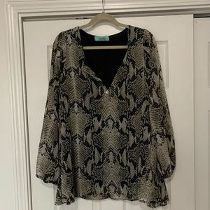 Snakeskin flowy shirt